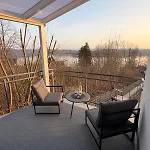 Wellness-ferienhaus - Seeblick, Sauna, Whirpool بيت للعطل