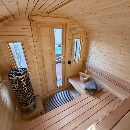 Wellness-ferienhaus - Seeblick, Sauna, Whirpool Vakantiehuis *