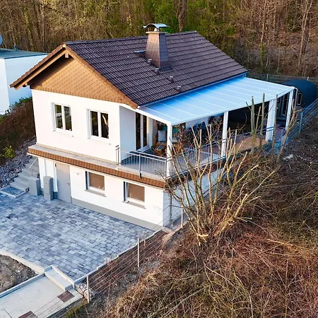 Wellness-ferienhaus - Seeblick, Sauna, Whirpool *