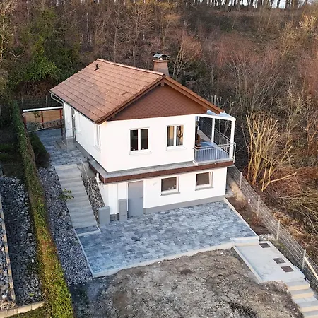 Vakantiehuis Wellness-ferienhaus - Seeblick, Sauna, Whirpool Möhnesee