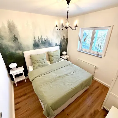 Vakantiehuis Wellness-ferienhaus - Seeblick, Sauna, Whirpool *