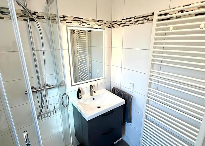 Wellness-ferienhaus - Seeblick, Sauna, Whirpool Vakantiehuis Möhnesee